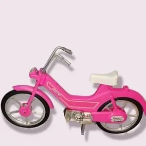 Barbie 1983, Great Shape MOTOR BIKE Fabriqué à Hong Kong NRFB Barbie 1983, Great Shape MOTOR BIKE Fabriqué à Hong Kong NRFB